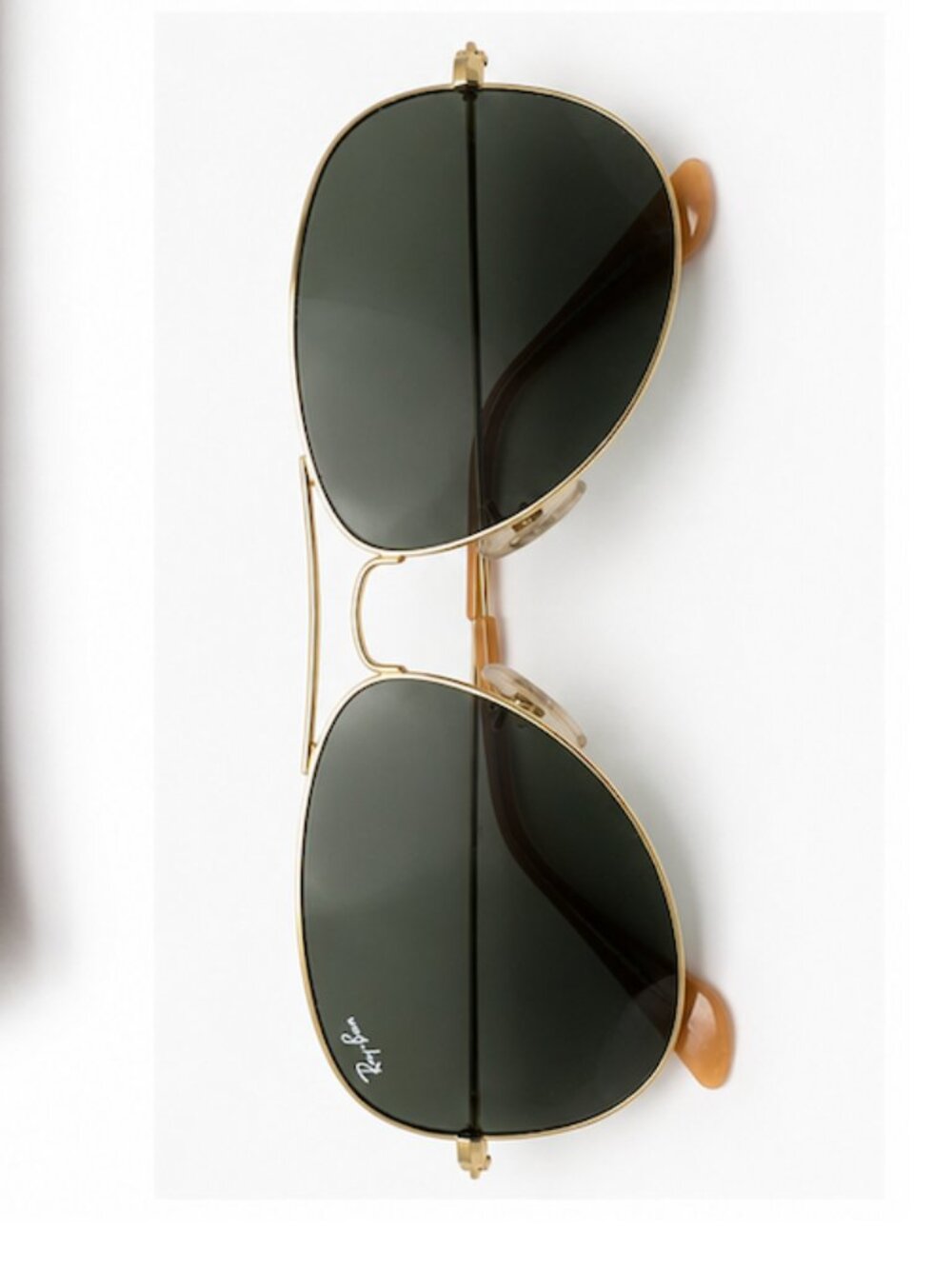 Ray-Ban RB3025 Aviator Classic Gold Metal Sunglasses with Case